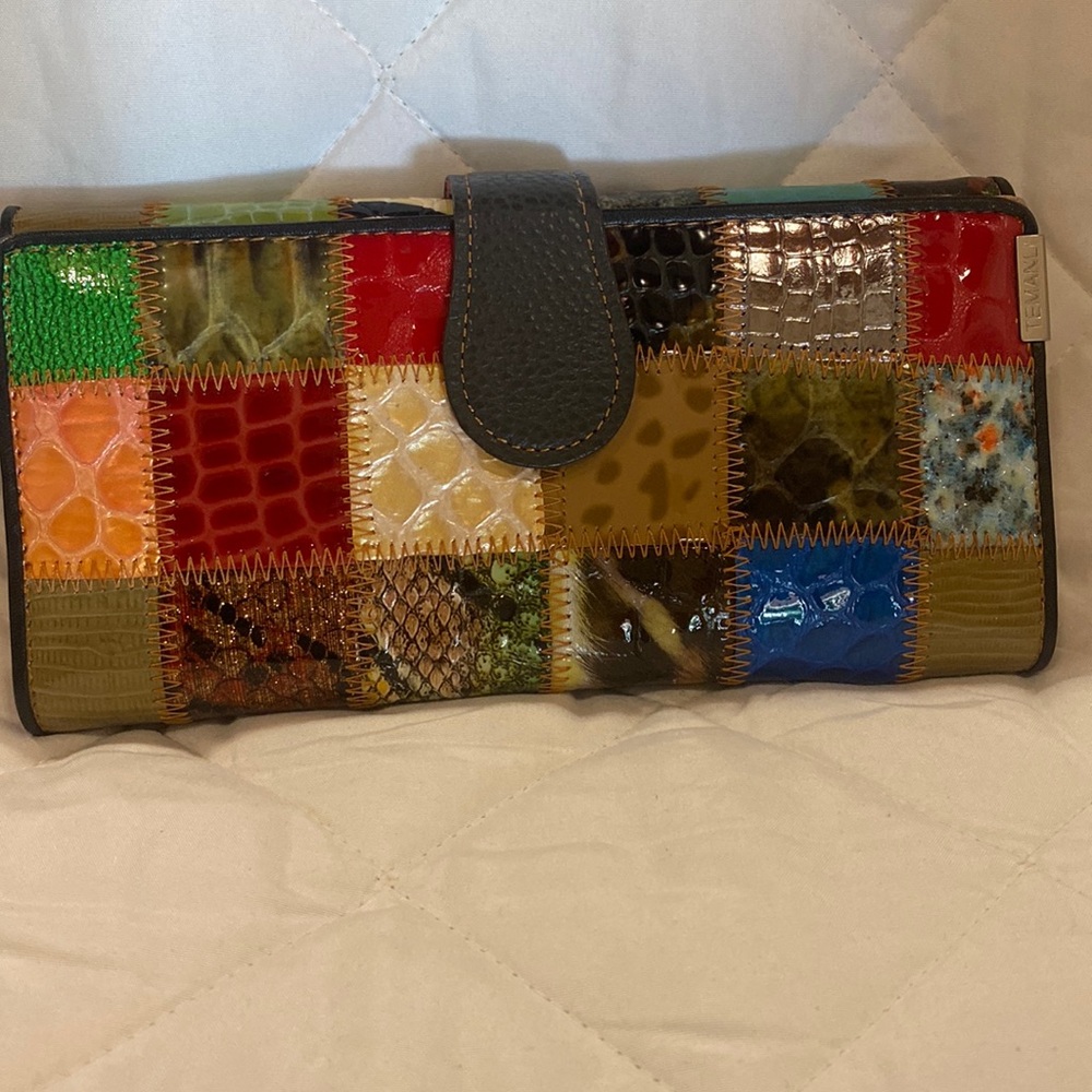 Temanli Genuine Italian Leather Wallet New without Tags